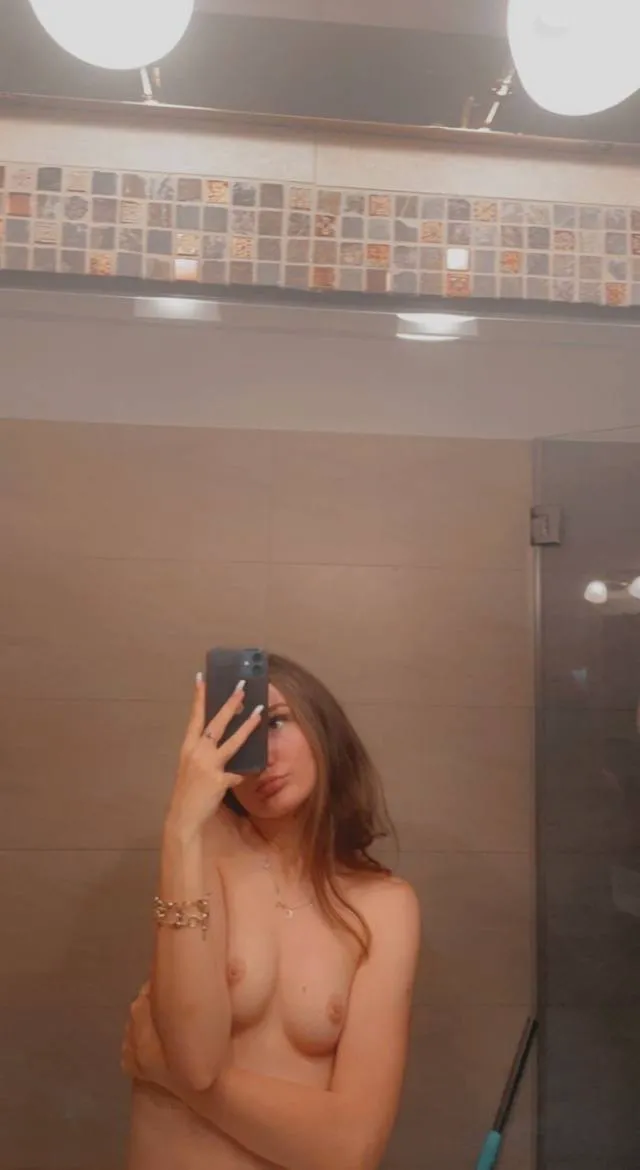 Hey honey 💕 I OFFER INCALL AND OUTCALL 🍆🍆💦SEX🍑🍆💧GANGBANG💦🍆🍑 CAR 🚘 DATE ETC…… I ALSO SELL MY SEX AND 