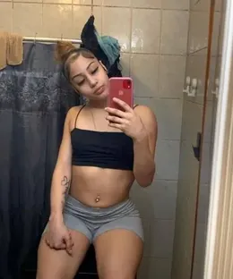 Pretty Young Girl 🍑꧁FOR INCALL & OUTCALL꧂ Super Freak💃 Fetish Friendly 🌺 Amazingly Skilled and Clean