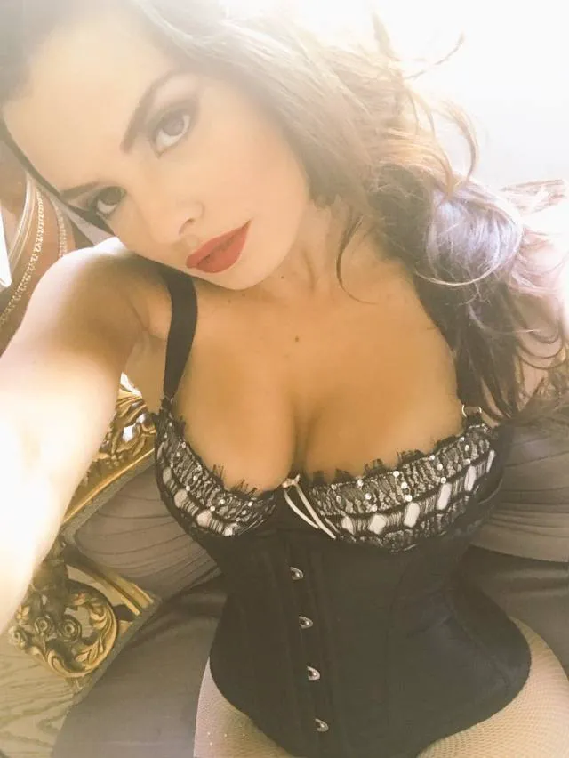 2133752221 Phoenix Escorts 