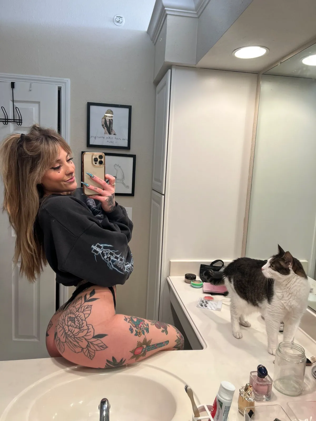 7472561684 Fresno Escorts AnitaRed