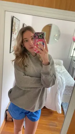 Sandra | I’m available for hookup services both Incall and outcall