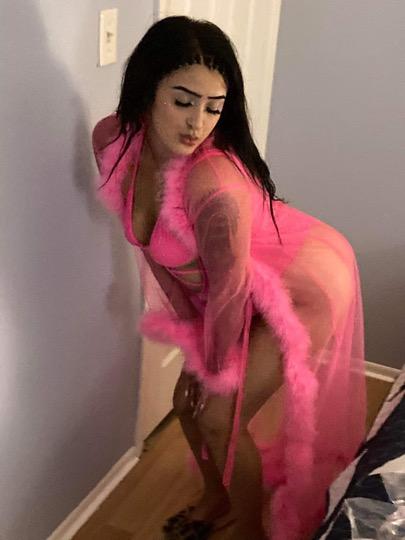 210-965-1878 Laredo Escorts  Kassy cakes