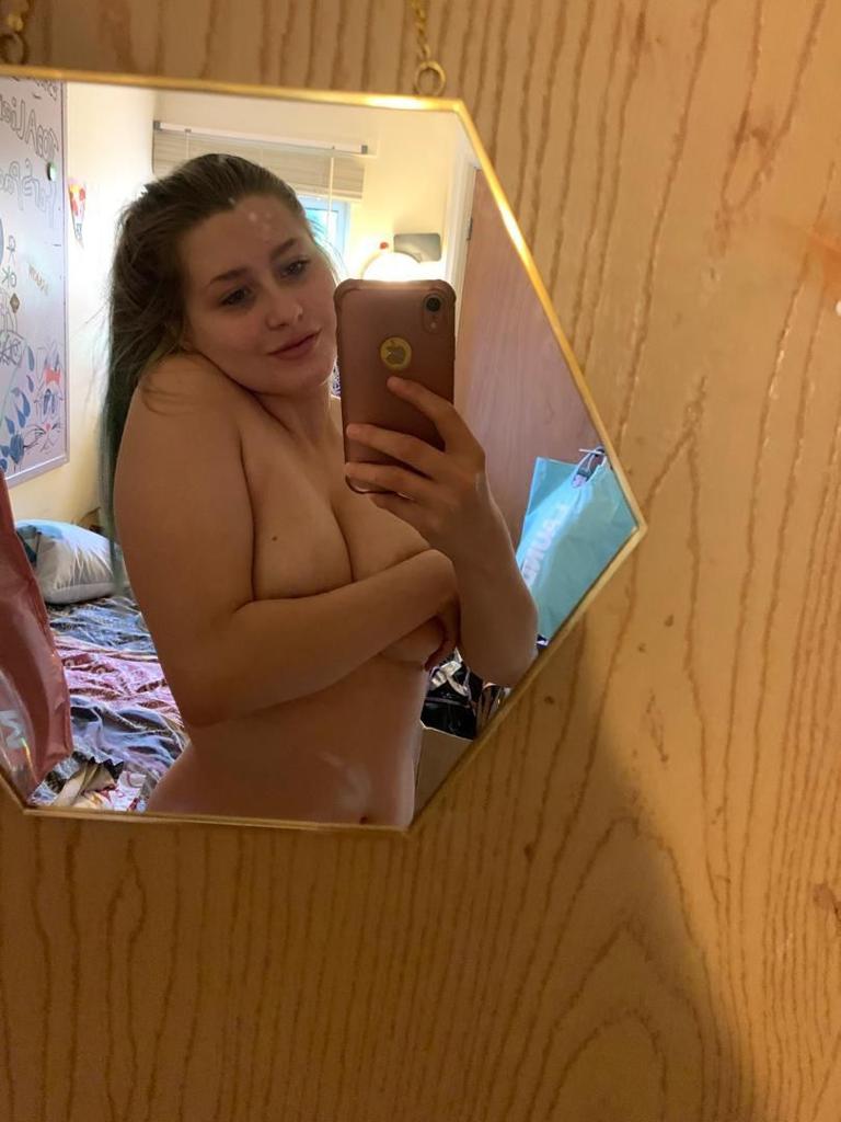 Snap:Alexaabeth. Massage, Car date, hard and soft core, riding, squirting, BJ, Head and many more 