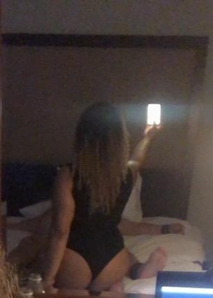 💋 Sweet Sexy Treat wants to spend some quality time with a horny gentleman right now!💋