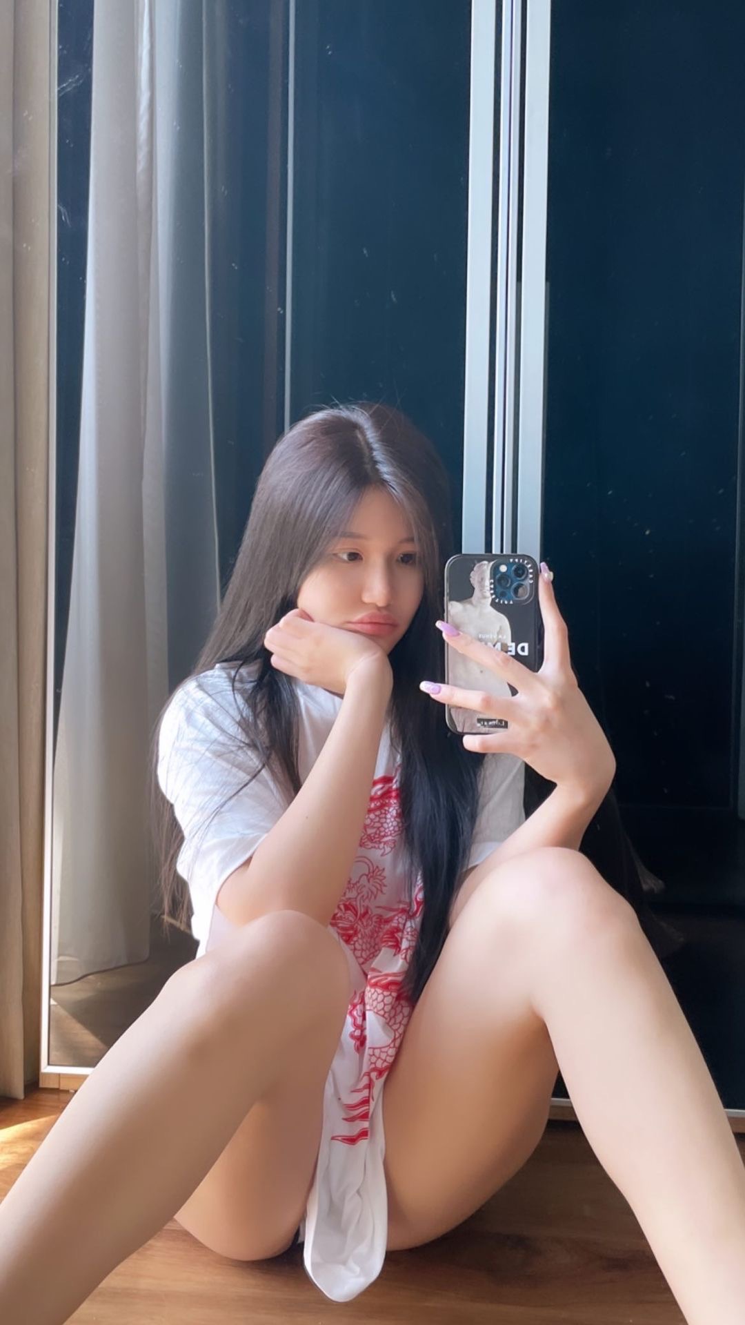 I’m Asian ready to meet and have fun honey and my snap is s_puiyi041 💕🥰