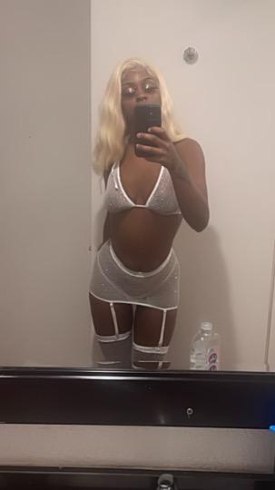 360-233-5526 Yakima Escorts 