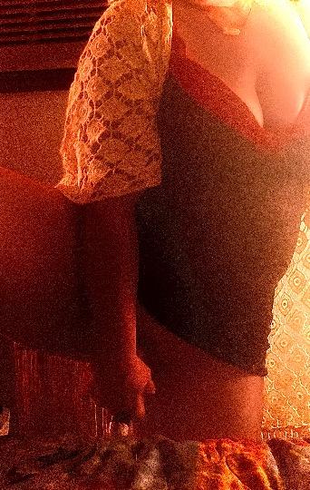 812-893-6392 Evansville Escorts  Sunny