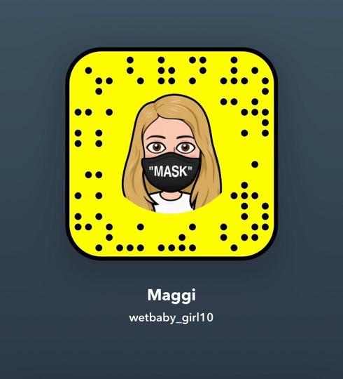 Snapchat: wetbaby_girl10