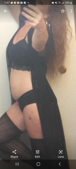 606-212-4733 Eastern Kentucky Escorts  SassySexyred