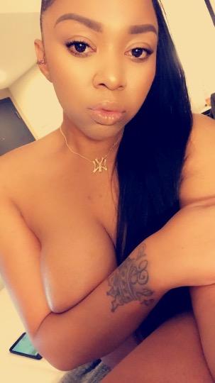 Horny Young Ebony Sexy girl🔥SPECIAL SERVICE FOR ALL💦INCALL&OUTCALL CARDATE ✅Availble 24/7